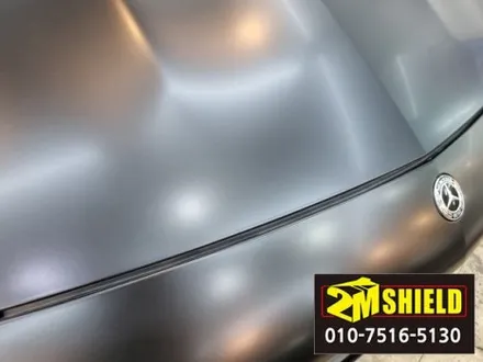 화이트에서 사틴블랙으로 전체 랩핑한 벤츠 cls / 부산 사상구