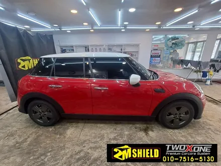 부산루프스킨 BMW 미니 화이트에서 블랙으로 / 부산 사상구