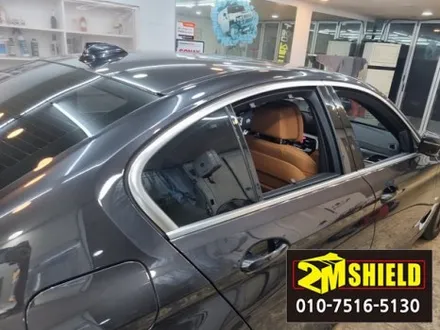 bmw 5시리즈 g30 전체 크롬몰딩 랩핑 크롬죽이기 작업 / 부산 사상구