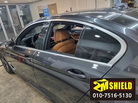 bmw 5시리즈 g30 전체 크롬몰딩 랩핑 크롬죽이기 작업 / 부산 사상구