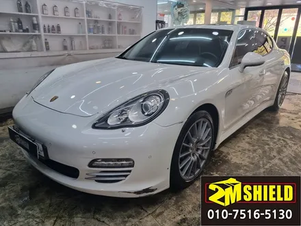 전체 랩핑된 차량은 구입시 신중하게. 포르쉐 파나메라 랩핑제거 / 부산 사상구
