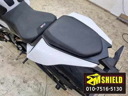 오토바이 부분 데칼 작업 BMW S1000RR 랩핑 / 부산 사상구