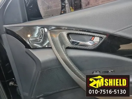 부산 그랜저 hg 도어손잡이 까짐 손상 실내랩핑 작업으로 복원 / 부산 사상구