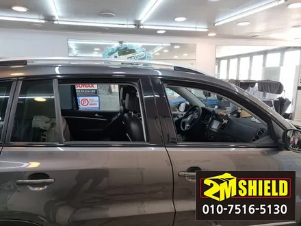 티구안 윈도우몰딩 물때제거를 위한 크롬죽이기 랩핑 / 부산 사상구