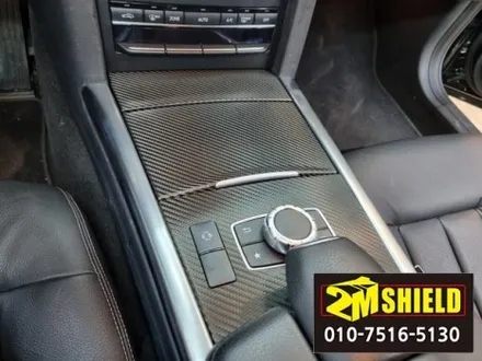 E-CLASS 후기형 실내 랩핑 벤츠 w212 우드트림을 카본으로 / 부산 사상구