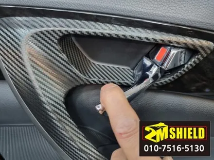 부산 그랜저 hg 도어손잡이 까짐 손상 실내랩핑 작업으로 복원 / 부산 사상구