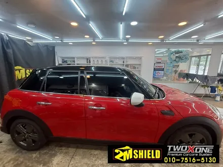 부산루프스킨 BMW 미니 화이트에서 블랙으로 / 부산 사상구