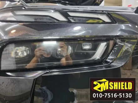 BMW X7 차량 전체 크롬죽이기 랩핑 작업 완전 블랙으로 / 부산 사상구