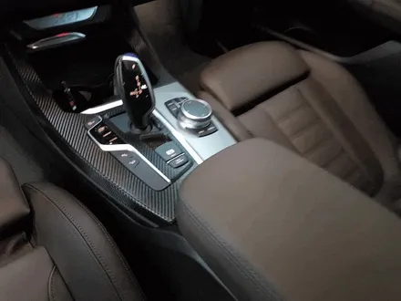 BMW X3(G1) 실내 하이그로시 카본 랩핑 / 부산 사상구