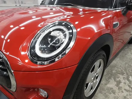 부산 전체 랩핑 BMW 미니 쿠퍼 5도어 / 부산 사상구