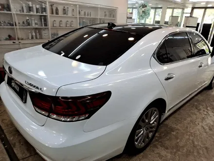 부산 자동차 랩핑 렉서스LS 전체랩핑했어요. / 부산 사상구