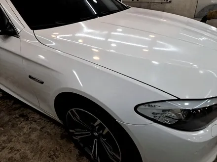 BMW 5시리즈 랩핑차량 디테일 세차 미백세차 / 부산 사상구