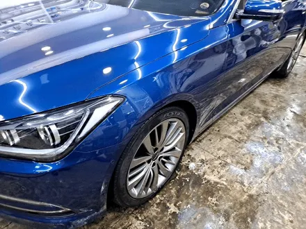 제네시스 자동차 전체 랩핑 제거 작업 표면정리까지 / 부산 사상구
