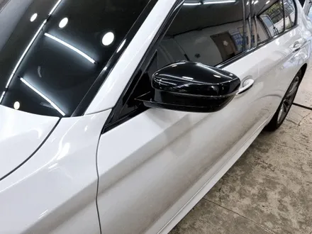 BMW 520D 5시리즈 루프스킨 크롬죽이기 랩핑 작업 / 부산 사상구