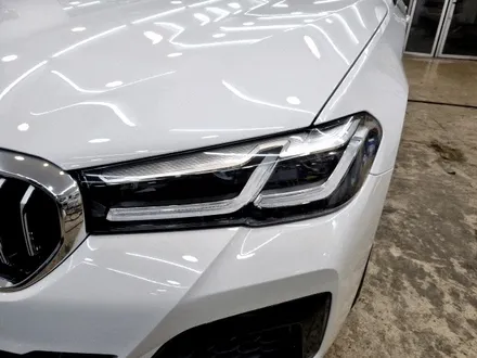 부산크롬죽이기 랩핑작업 BMW 5시리즈 / 부산 사상구