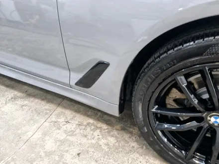 5시리즈 bmw 520d 애쉬그레이 전체 랩핑 잘 어울려요 / 부산 사상구
