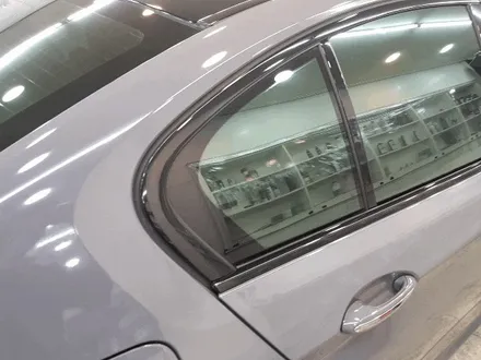 BMW 5시리즈 윈도우 크롬 죽이기 실내랩핑 작업 / 부산 사상구