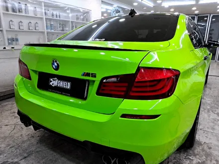 BMW M5 전체 랩핑 그린색상으로 화사하게~ / 부산 사상구