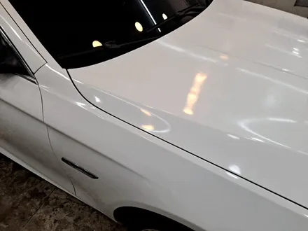 BMW 5시리즈 랩핑차량 디테일 세차 미백세차 / 부산 사상구