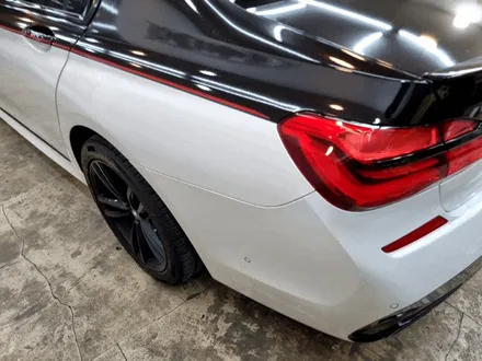 bmw 7시리즈 듀오톤 랩핑 투톤 컬러 적용 크롬죽이기 외 작업 / 부산 사상구