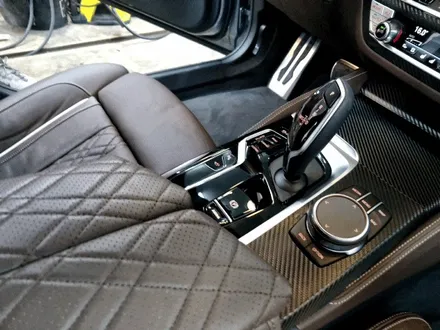 bmw 5시리즈 실내 랩핑 하이그로시가 보기싫을때 추천합니다. / 부산 사상구