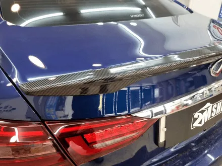 인피니티 Q50s 루프스킨 크롬죽이기 스포일러 부착 / 부산 사상구