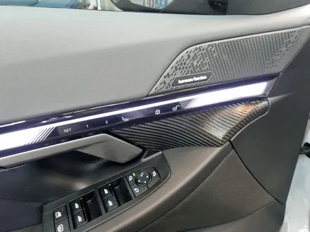 bmw 신형 5시리즈 g60 옆유리 반사 비침 현상 제거 실내 랩핑 / 부산 사상구