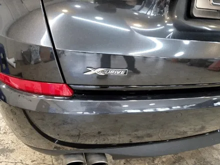 BMW 5GT 윈도우몰딩 손상과 함께 전체 크롬죽이기 작업 / 부산 사상구
