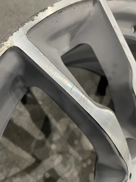 스크래치가 많은  BMW X6 20인치 휠도 복원 가능할까? 대구 알팩토리 CNC 컷팅 휠복원 후기 / 대구 달서구