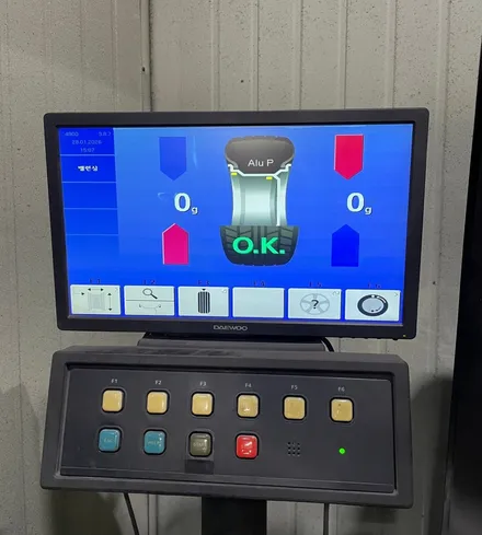대구 휠 복원업체 알팩토리 / 캐딜락 에스컬레이더 24인치 블랙유광 분체도장 휠복원 / 대구 달서구