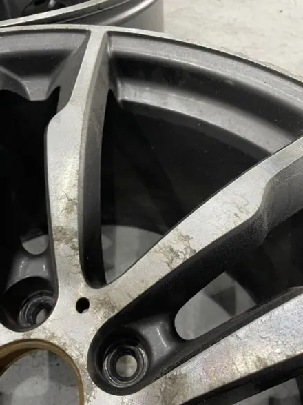 스크래치가 많은  BMW X6 20인치 휠도 복원 가능할까? 대구 알팩토리 CNC 컷팅 휠복원 후기 / 대구 달서구