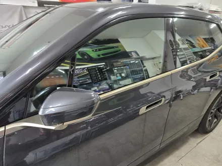 군포 썬팅 제대로 하는곳, BMW ix 반사썬팅 재시공 후기