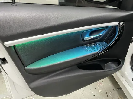 BMW 320D(F30) 코더스 엠비언트 시공 / 인천 연수구