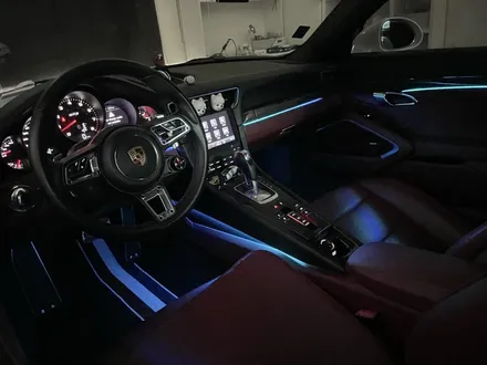 포르쉐 911 카레라 gts 코더스 엠비언트 시공! / 인천 연수구