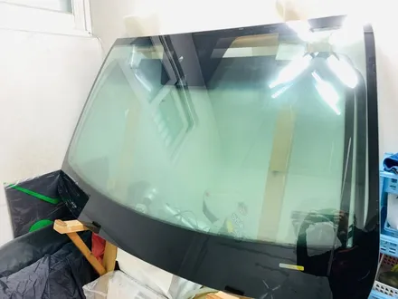 산타페 TM 돌빵으로 인한 전면유리 파손으로 전면유리 교체와 3M CM50% 틴팅 재시공 [3M썬팅 중랑구 상봉점] / 서울 중랑구 상봉동