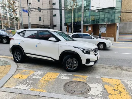 셀토스 3M 윈도 틴팅 NR 시리즈 반 반사필름 시공과 블랙박스 파인뷰 LX2000 설치 [3M썬팅 중랑구 상봉점] / 서울 중랑구 상봉동