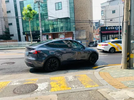 테슬라 모델 Y 3M 크리스탈라인 CR60% CM30% 50% 윈도 틴팅 시공 [3M썬팅 중랑구 상봉점] / 서울 중랑구 상봉동