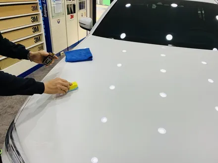 BMW 뉴5시리즈 G30 530i 전면 3M크리스탈라인 CR40% 틴팅 시공과 유리발수코팅 유리막 코팅 시공 [3M썬팅 중랑구 상봉점] / 서울 중랑구 상봉동