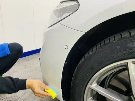 BMW 뉴5시리즈 G30 530i 전면 3M크리스탈라인 CR40% 틴팅 시공과 유리발수코팅 유리막 코팅 시공 [3M썬팅 중랑구 상봉점] / 서울 중랑구 상봉동