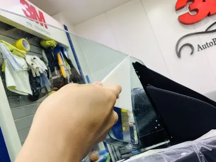 테슬라 모델 Y 3M 크리스탈라인 CR60% CM30% 50% 윈도 틴팅 시공 [3M썬팅 중랑구 상봉점] / 서울 중랑구 상봉동