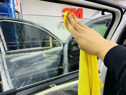 싼타페TM 크리스탈라인 CR50% CM15% 틴팅 시공과 블랙박스 아이나비 QXD3000 설치 [3M썬팅 중랑구 상봉점] / 서울 중랑구 상봉동