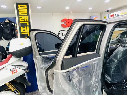 BMW X1 3M 썬팅필름 할인행사  CM 등급 전체 썬팅 시공 [3M썬팅 중랑구 상봉점] / 서울 중랑구 상봉동