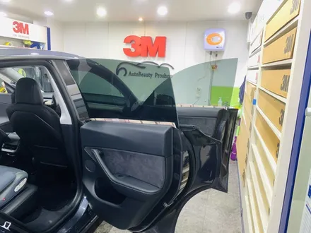 테슬라 모델 Y 3M 크리스탈라인 CR60% CM30% 50% 윈도 틴팅 시공 [3M썬팅 중랑구 상봉점] / 서울 중랑구 상봉동