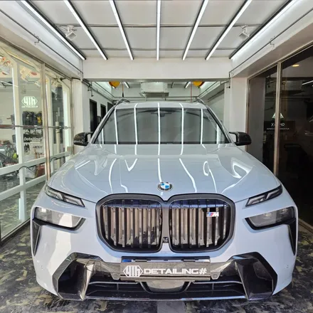 BMW X7 광택 유리막코팅 / 안산시 상록구 일동