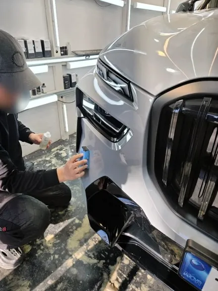 BMW X7 광택 유리막코팅 / 안산시 상록구 일동