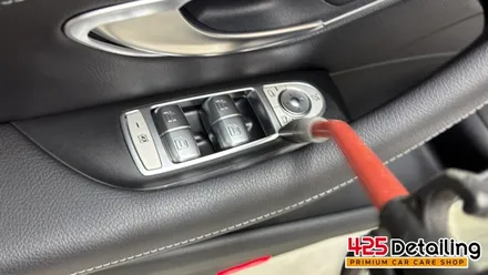 군포 송정지구 벤츠 E 클래스 실내 디테일링 세차 / 경기 군포