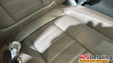 군포 송정지구 BMW X4 전체 유막 제거 유리발수 코팅 및 디테일링 세차 후기 / 경기 군포