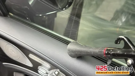 군포 송정지구 벤츠 CLS300 앞 유리 유막 제거 발수코팅 및 디테일링 세차 / 경기 군포