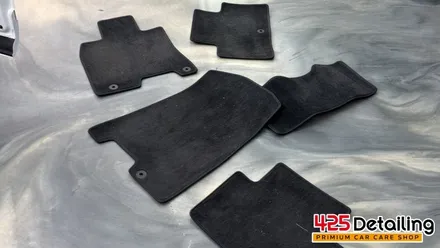 군포 송정지구 제네시스 GV70 석회물 및 부분 클리닝 디테일링 세차 후기 / 경기 군포