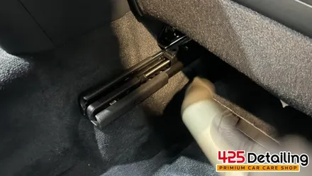 군포 송정지구 제네시스 GV70 석회물 및 부분 클리닝 디테일링 세차 후기 / 경기 군포
